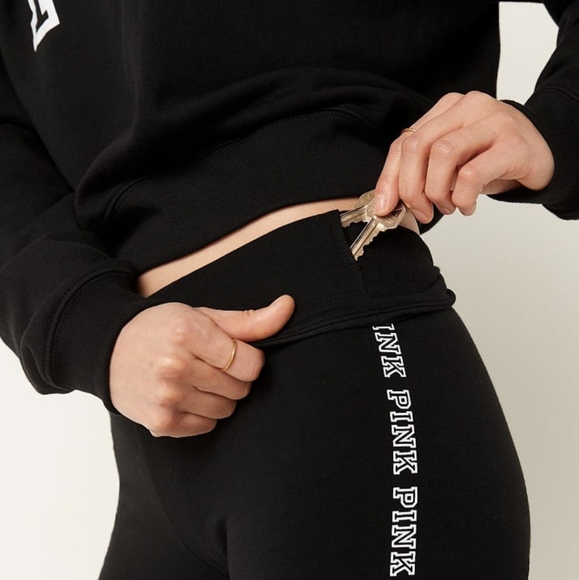 Pink Victoria Secret - Picture 12 of 16